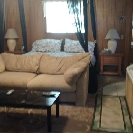 Greer Point Trails End Cabins Quarto foto